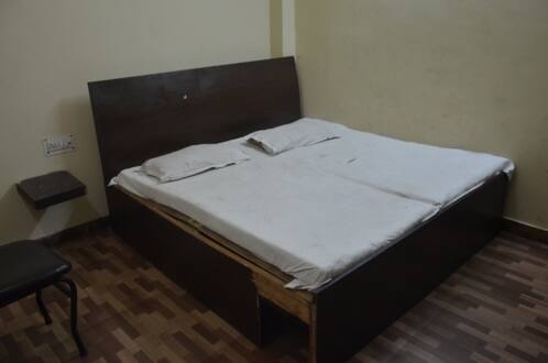 Hotel Madhav, Moradabad 2